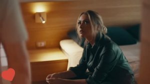 Hadise - Küçük Bir Yol