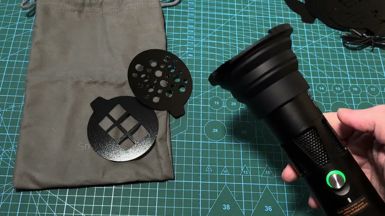 Мощный компактный фотофонарь SmallRig RF 20C