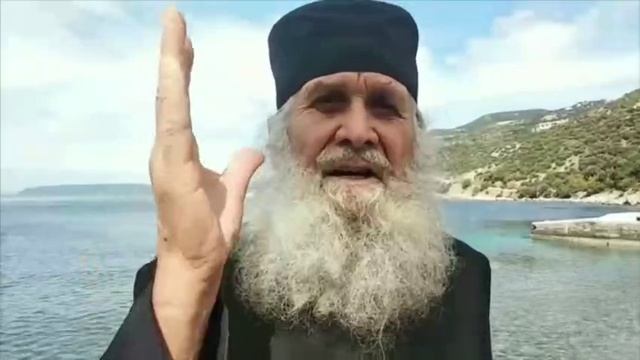 ☦ ДАЖЕ ЕСЛИ ВЕСЬ МИР ВОССТАНЕТ НА ОДНОГО ОСТАВШЕГОСЯ ПРАВОСЛАВНОГО, ГОСПОДЬ БУДЕТ С НИМ, А ЭТО - УЖЕ