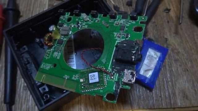 Небольшой ремонт колонки JBL GO VM