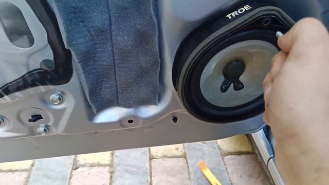 Замена штатной акустики Honda N-Box на DL Audio Gryphon Lite 165 v.3 смотреть онлайн