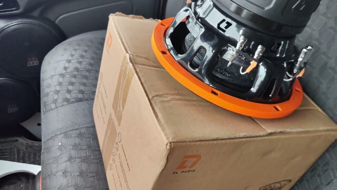Распаковка, обзор, установка и прослушка сабвуфера DL Audio Gryphon Pro 10 v3 se в газон некст смотреть онлайн