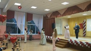 реветь не перереветь!!! дети уходят во взрослую жизнь....