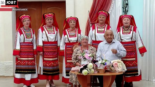 Семейная пара из Васильевки отметила сапфировую свадьбу