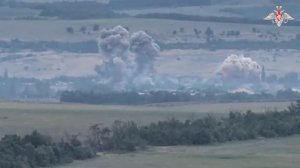 ⚡️Боевые самолёты ВКС России уничтожают позиции украинских формирований фугасными авиабомбами.