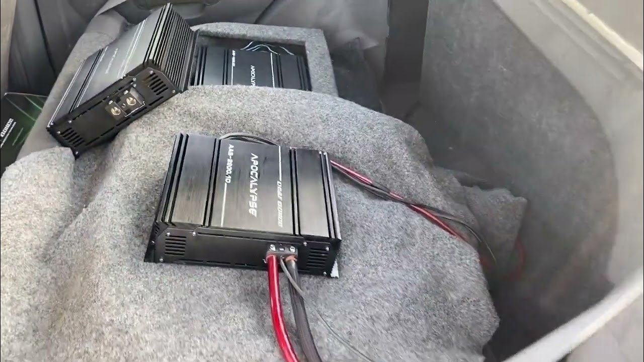 Apocalypse AAB2900.1 и JL Audio 13w7 в 3 ома смотреть онлайн
