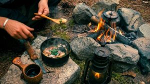 Отдых с палаткой в тихом лесу под звуки костра. Полное расслабление АСМР - Бушкрафт