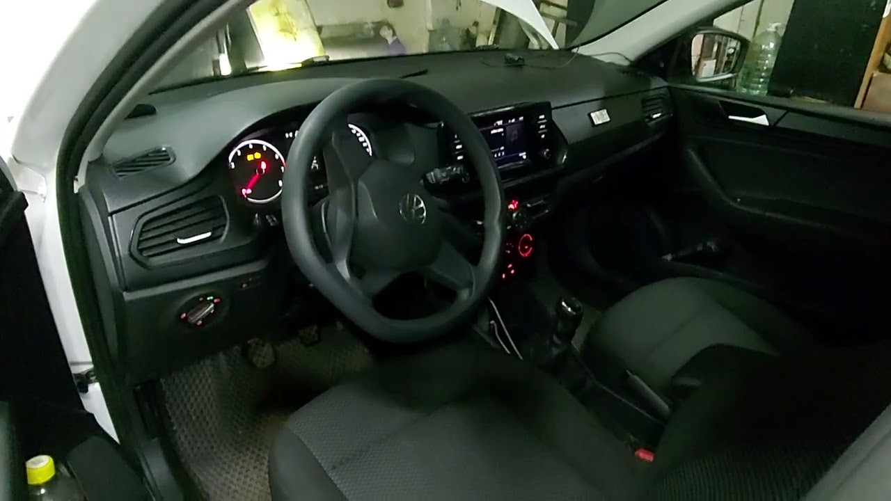 Активный сабвуфер DL Audio Barracuda 12A V.2 в Volkswagen Polo 2020 смотреть онлайн