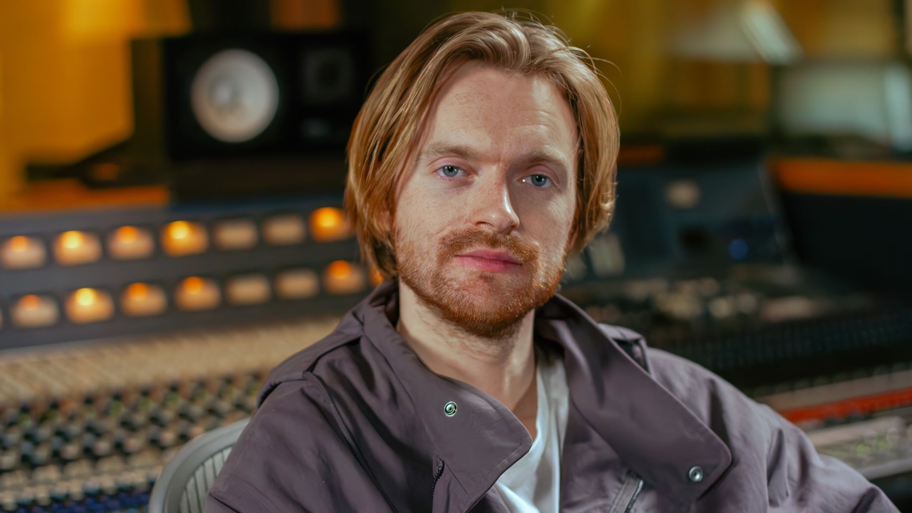 02. Layering, Pre-Chorus, Vocals, Live Drums, Keyboards and Acoustic Guitar смотреть онлайн