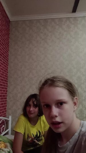 делаем сквиш из бумаги