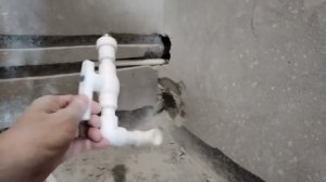 Разводка трубы в ванной . Сантехника, монтажные работы