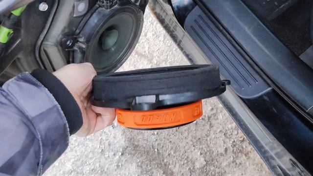 Замена штатных динамиков Mazda 3 Bm на DL Audio Raven 165 V.2