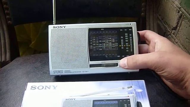 обзор радиоприемника  Sony ICF SW11
