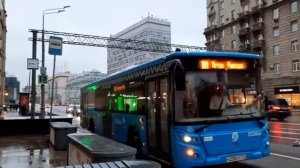 Автобус Лиаз-5292.65(032616) следует по маршруту КМ(Рижский вокзал-м.Проспект Мира)