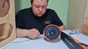 Динамики в авто для замены штатной акустики