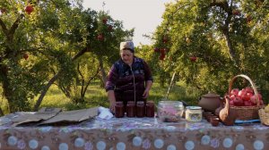 Бабушка за ежедневными хлопотами Азербайджанская Кухня Деревенская Кухня  Рецепты