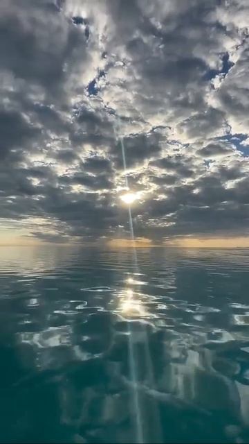 Красивый морской пейзаж.