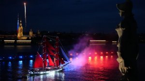 Грандиозное шоу: самые яркие моменты праздника выпускников «Алые паруса — 2026»