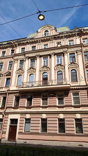 Верейская улица ,2. Доходный дом Михайловых. Прогулки по Петербургу