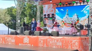 Песни о Вологде. Праздничный концерт на Кремлевской площади 27 июня 26 года. Вологда («Вологда-гда»)