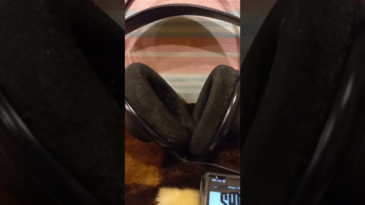 AKG 702 для продажи. смотреть онлайн