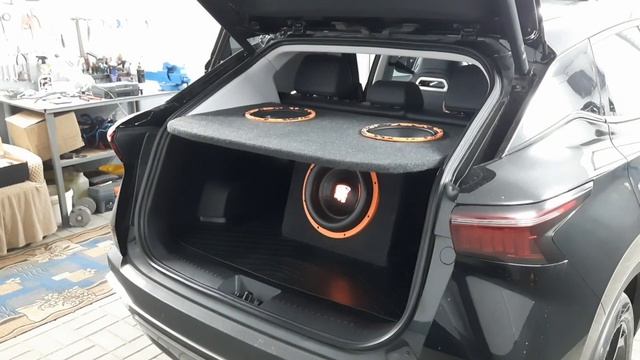 Сабвуфер Dl audio gryphon pro 12v.3 se в Omoda c5 от усилителя Dl audio raven compact 4.120 смотреть онлайн