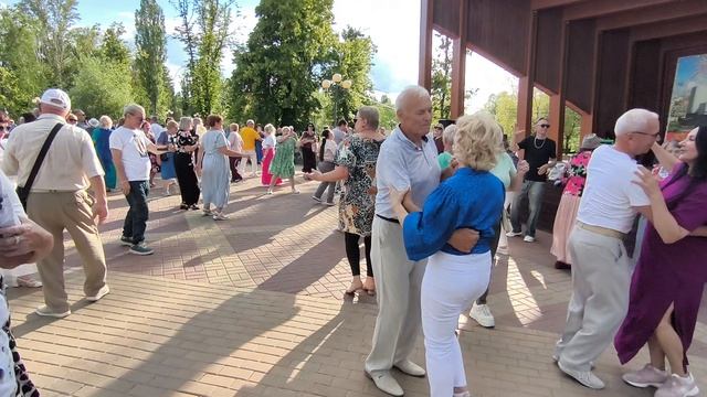 Танцпол везде..... 28.06.26. смотреть онлайн