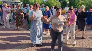28 июня. Обнимай...