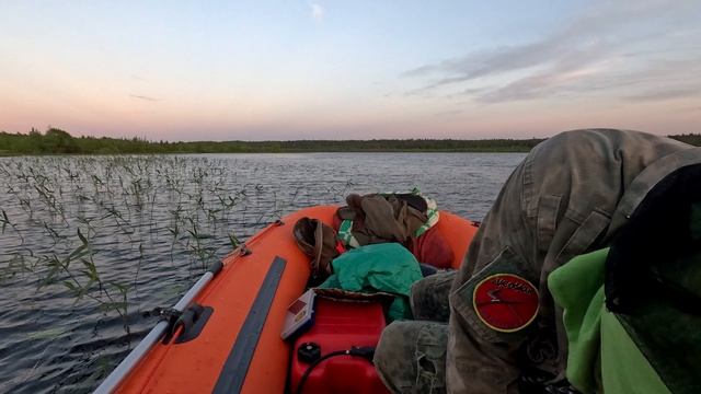 ОСТАВИЛ ЖЕРЛИЦЫ НА НОЧЬ И ОБАЛДЕЛ. НОЧЬ В ЛОДКЕ НА ОЗЕРЕ. РЫБАЛКА В КАРЕЛИИ. РЫБАЛКА НА ЖЕРЛИЦЫ.