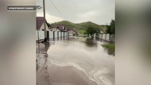 БОЛЬШАЯ ВОДА: КРАСНОЯРСК УСТРАНЯЕТ ПОСЛЕДСТВИЯ ЛИВНЯ