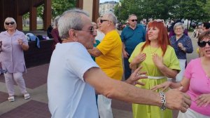 28 июня. Девчонка рыжая...