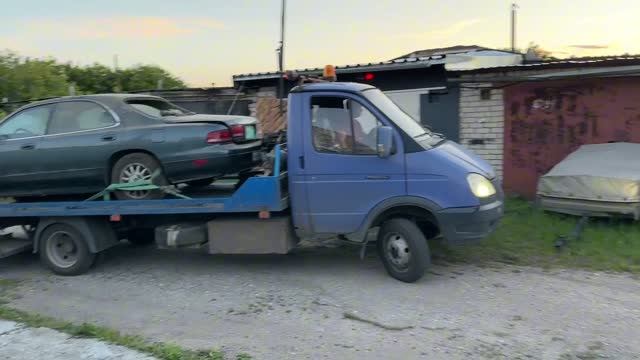 Уникальная находка в гараже смотреть онлайн