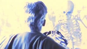 Майкл Джексон- Призраки («Ghosts»,1996)Переведено на русский язык .Озвучка Живов