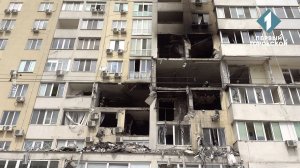 Пасхальное поздравление от рашистов. 23 апреля вражеская ракета попала в одесскую многоэтажку