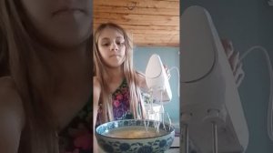 готовлю пирог под названием кислая Лизка, и варенье под названием лискина лукошко