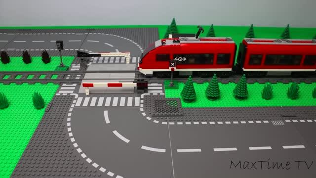 Lego Железнодорожный Переезд ЛЕГО Приключения на рельсах (Видео детям)
