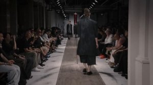 Показ мужской коллекции Yohji Yamamoto весна-лето 2027
