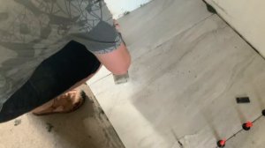 Укладка плитки под дверной проем.