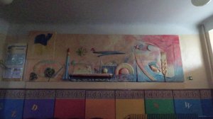 барельеф  из  гипса..  пано  в  школе..  38  лет  спустя.