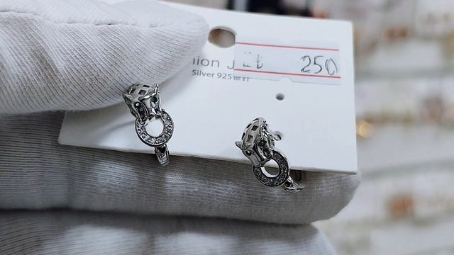 Бижутерия. Комплекты  цепи браслеты . Заказ на ватсап или Макс 79083191849