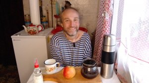 Перекус. Пресвятая Богородица всех нас любит. Мукбанг. Обжор. Еда на камеру. Диета. Шизофрения.