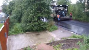 Технология укладки асфальта в дождь в лужи