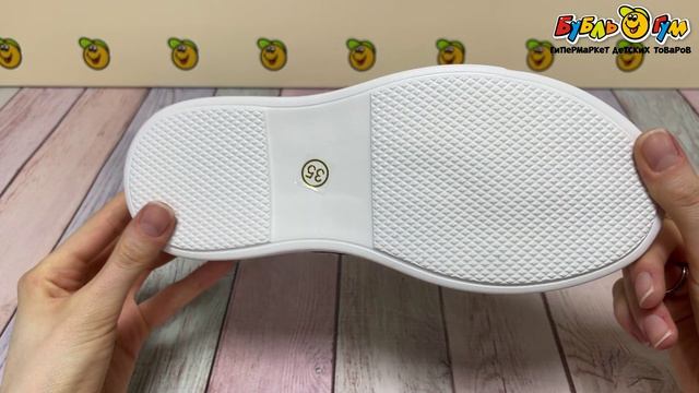 Туфли Tiburon классические школьные на липучке перфорированные с кожаной стелькой черные - видео