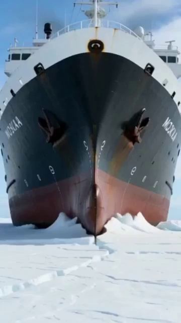 ❄️⚓ ЛЕДОКОЛ «МОСКВА» (1978): 9 сцен оживают с советской марки!