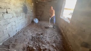Замечательный строитель
