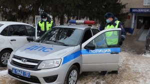 В Мордовии инспекторы ДПС спасли мужчине жизнь!