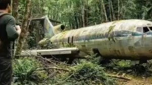 Из старого и заброшенного самолёта сделал люксовый номер