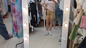 И снова сумасшедшие да очки пришли на шоппинг.....