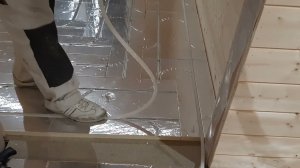 Система тёплого пола без стяжки в каркасном доме на свайно-винтовом фундаменте.