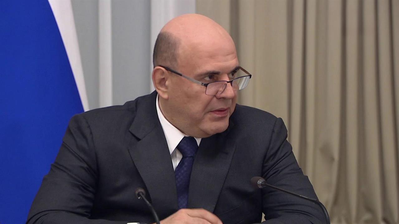 Михаил Мишустин встретился с членами Совета палаты Совета Федерации. смотреть онлайн